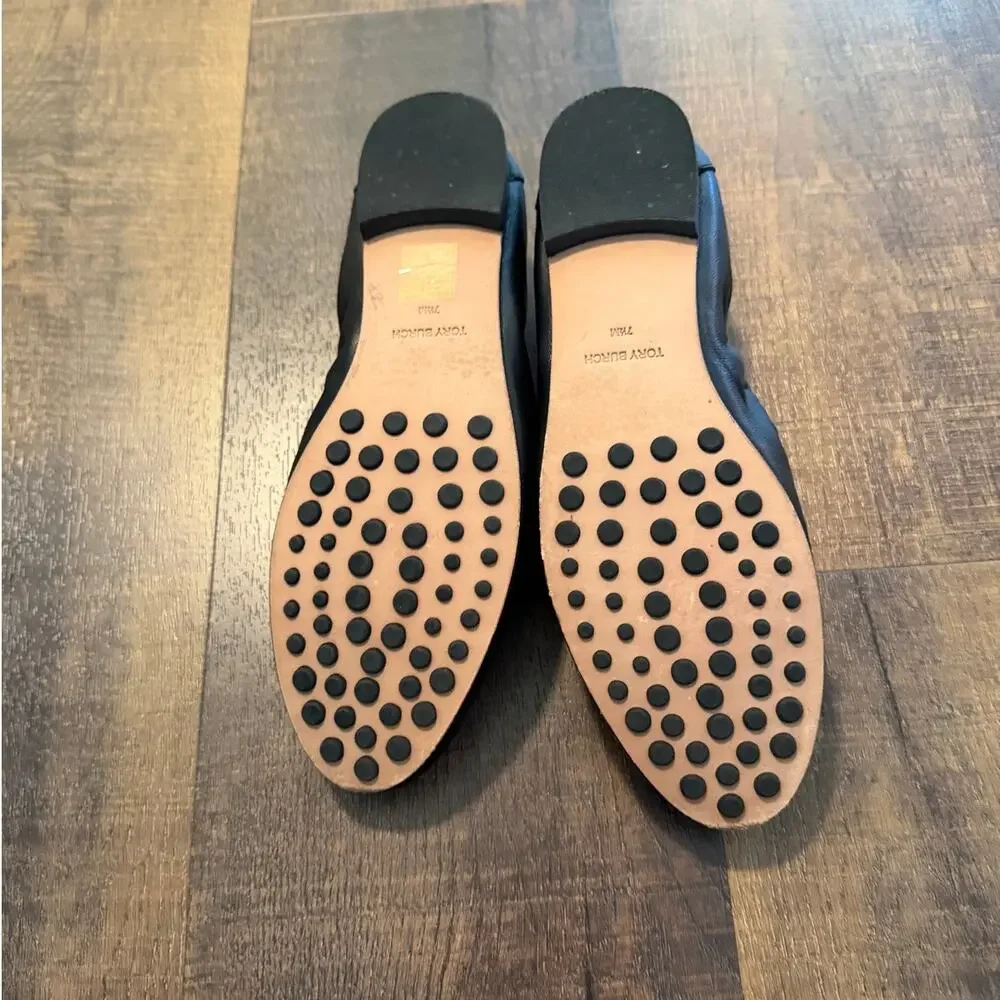 Tory Burch Black Leather Loafers Women's 7.5M Gold Logo Flats